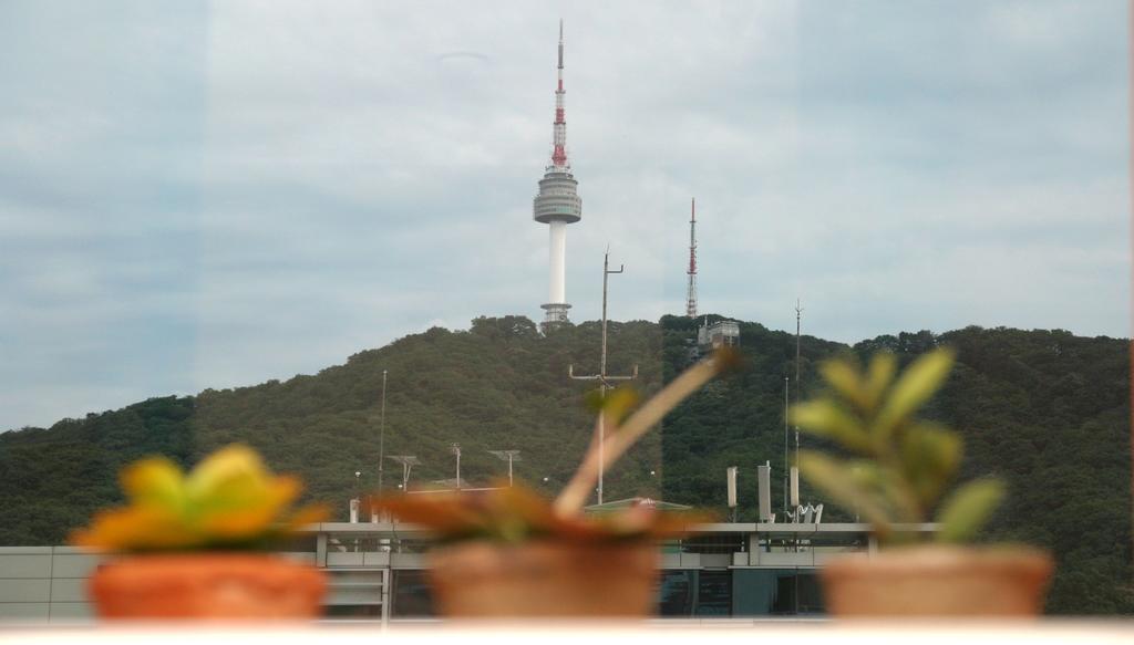 Hotel Skypark Myeongdong 3 Сеул Экстерьер фото